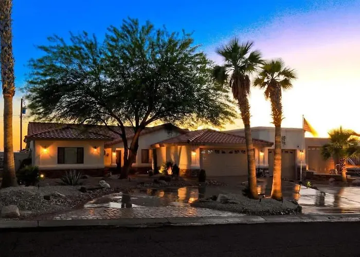 Havasu Sunset Hideaway-swim Up Pool Bar & Firepit Lake Havasu City