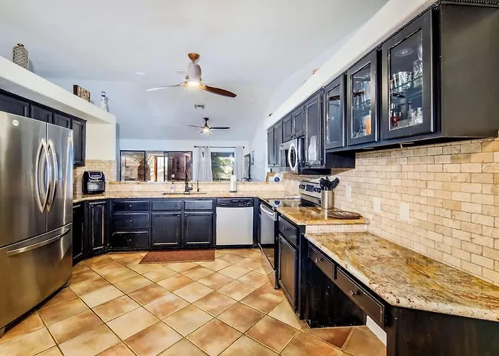 Ferienhaus Havasu Sunset Hideaway-swim Up Pool Bar & Firepit *
