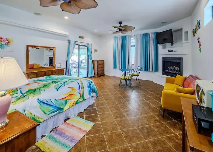 Ferienhaus Havasu Sunset Hideaway-swim Up Pool Bar & Firepit *