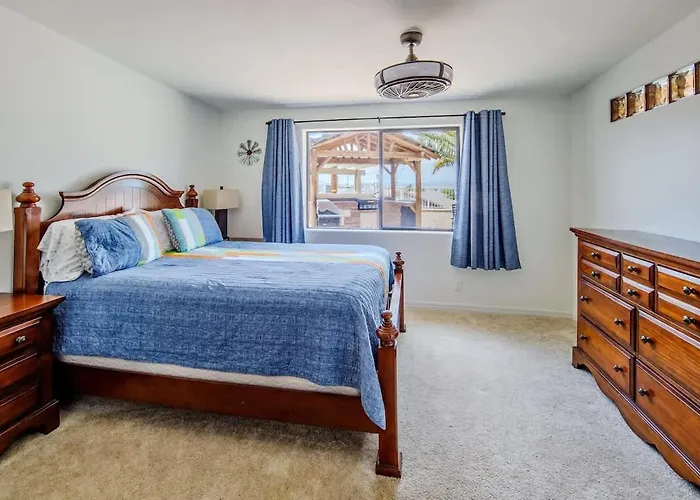 Havasu Sunset Hideaway-swim Up Pool Bar & Firepit