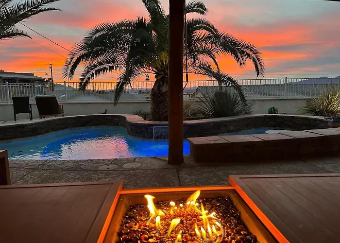 Havasu Sunset Hideaway-swim Up Pool Bar & Firepit Ferienhaus *